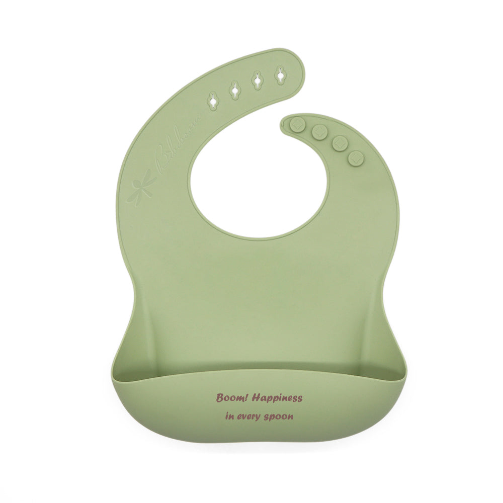 Iconico, elegante e funzionale, il nostro motto “Boom! Happiness in every spoon”, rappresenta l’essenza del nostro brand: amore per i bambini, cura dei dettagli e passione per il design Made in Italy.
Silicone alimentare 100%, privo di BPA, PVC, ftalati.
Iconic, elegant, and functional, our motto "Boom! Happiness in every spoon" embodies the essence of our brand: love for children, attention to detail, and passion for Made in Italy design.
100% Food-grade silicone, free from BPA, PVC, and phthalates.