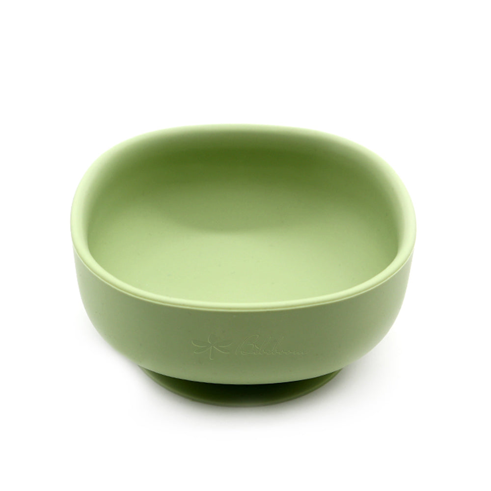 La base con ventosa garantisce massima stabilità, mentre il design ergonomico e i materiali sicuri. Perfetta per porzioni più solide o combinate. Silicone alimentare certificato LFGB/FDA.
English:
The suction base ensures maximum stability, while the ergonomic design and safe materials provide added security. Perfect for more solid or mixed portions. LFGB/FDA certified food-grade silicone.
