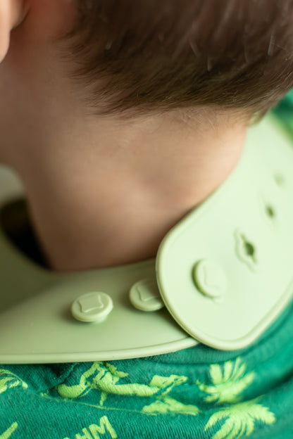 Silicone bib for baby  weaning “Boom! Happiness in every spoon”