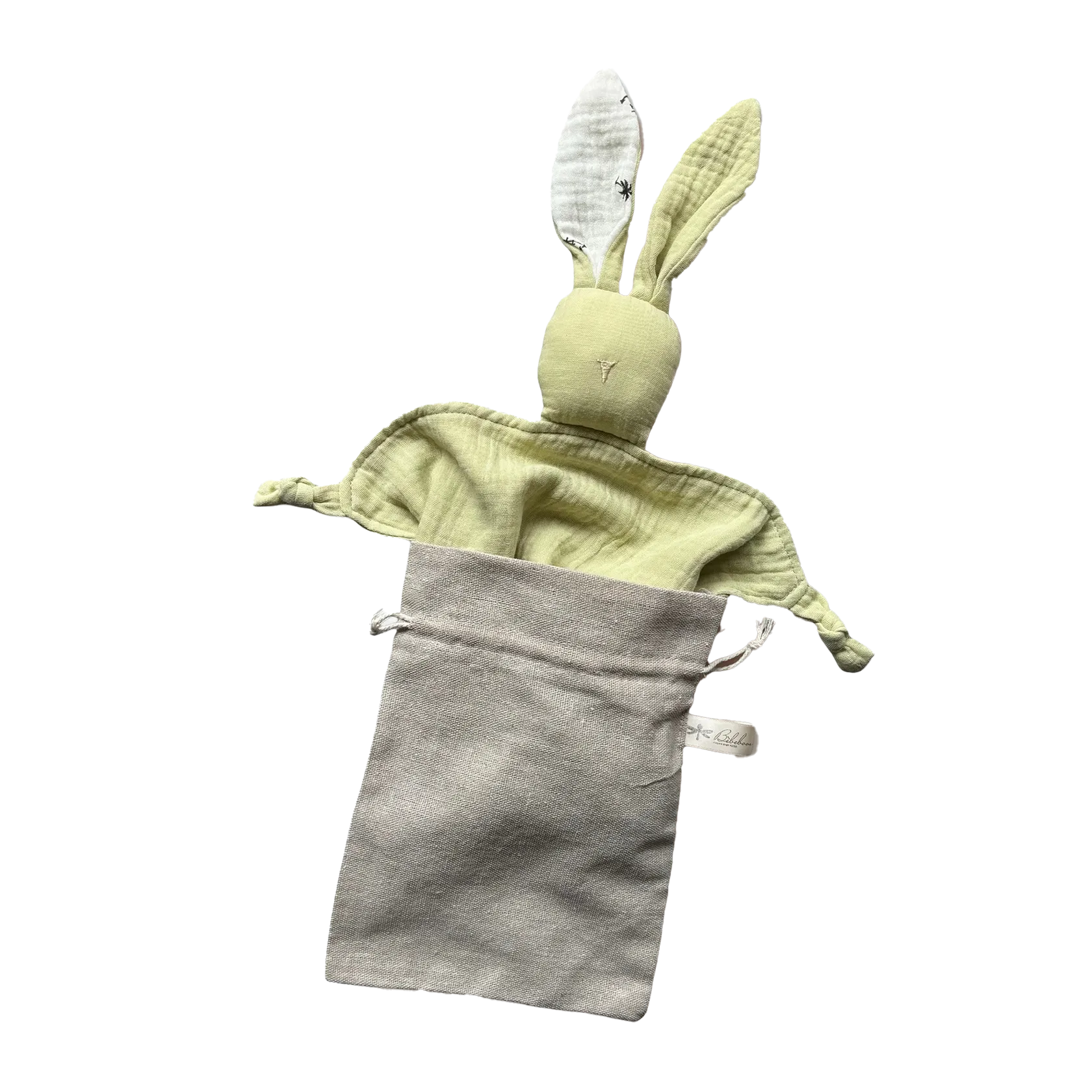 Doudou in mussola di cotone 100%,   oliva chiaro ,delicato sulla pelle e perfetto fin dai primi giorni di vita.
Ideale per accompagnare il sonno.
Prodotto sicuro, conforme agli standard per neonati. Certificato CE.
100% cotton muslin comforter,  light olive green,gentle on the skin , perfect from the very first days of life.
Ideal for accompanying sleep 
Safe product, compliant with infant standards. CE Certified.
